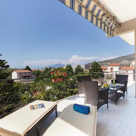 Double House Bybeach