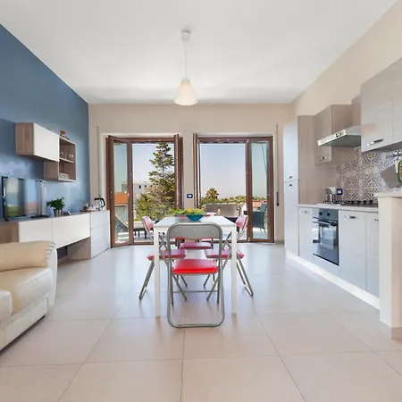 Double House Bybeach Apartment Sorrento