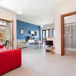 Double House Bybeach Апартаменты Сорренто