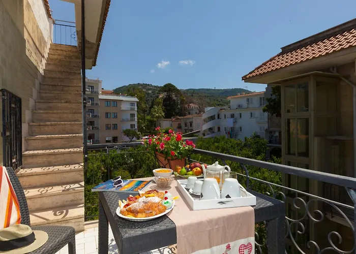 Double House Bybeach Apartmán