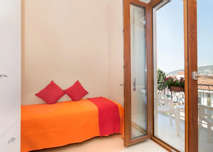 Double House Bybeach Apartmán